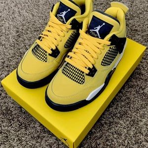 Brand new no box size 8